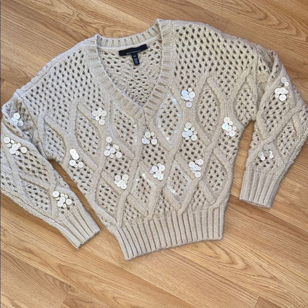 White House Black Market Beige Sweater Sequin Accents Chunky Open Knit Size XS
